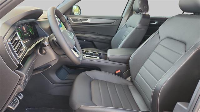 new 2024 Volkswagen Atlas Cross Sport car, priced at $46,000