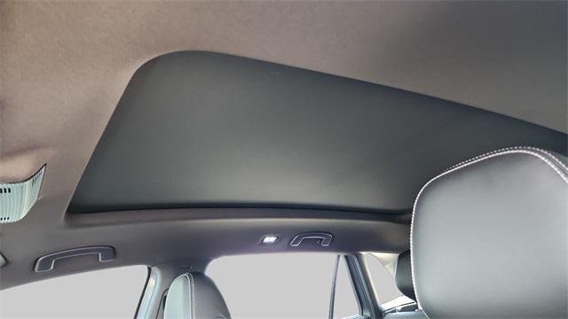 new 2024 Volkswagen Atlas Cross Sport car, priced at $46,000