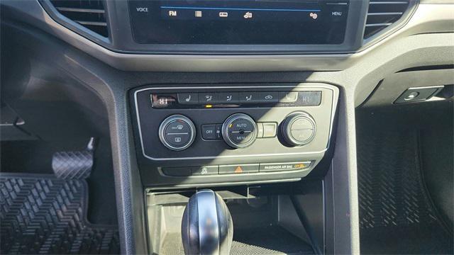 used 2020 Volkswagen Atlas Cross Sport car, priced at $23,901