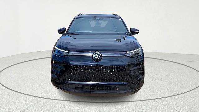 new 2026 Volkswagen Tiguan car, priced at $35,903