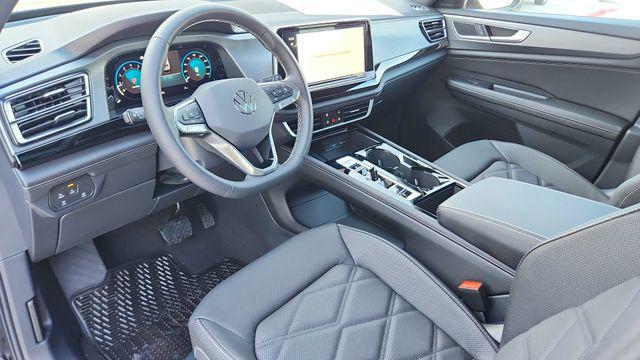 new 2026 Volkswagen Atlas Cross Sport car, priced at $42,135