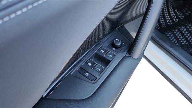 new 2026 Volkswagen Tiguan car, priced at $33,879