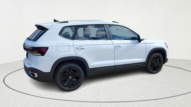 new 2026 Volkswagen Taos car, priced at $31,544