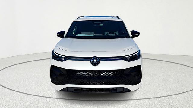 new 2026 Volkswagen Tiguan car, priced at $36,340