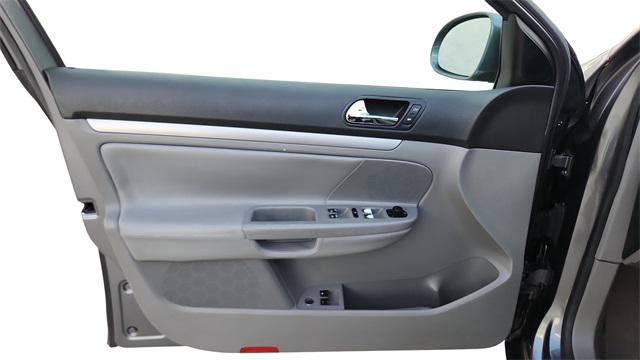 used 2005 Volkswagen Jetta car, priced at $11,988
