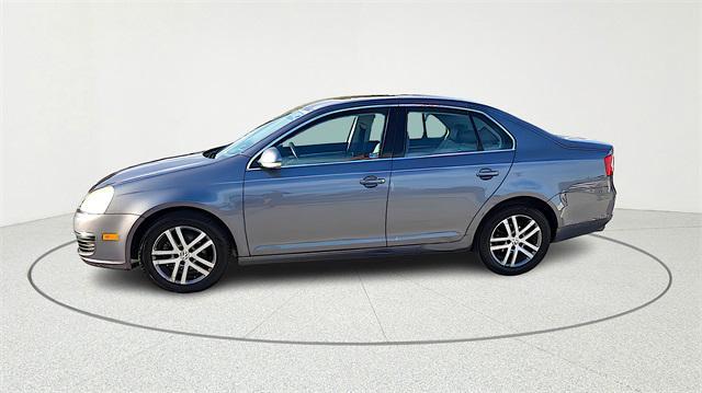 used 2005 Volkswagen Jetta car, priced at $11,988