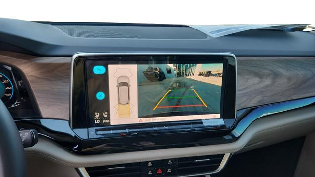 new 2026 Volkswagen Atlas car, priced at $46,346