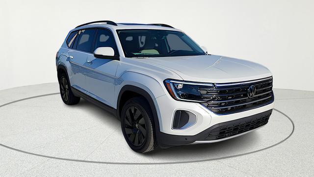 new 2026 Volkswagen Atlas car, priced at $46,346