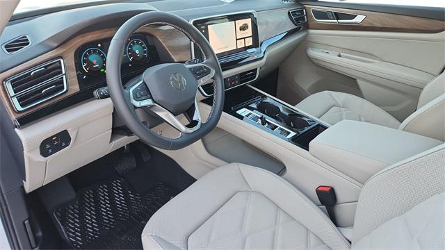 new 2026 Volkswagen Atlas car, priced at $44,346