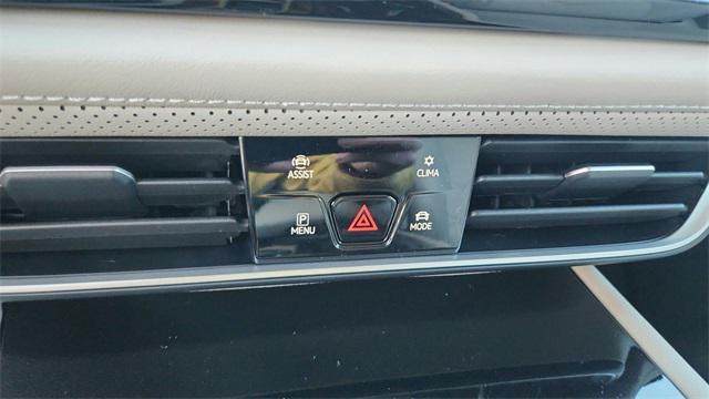 new 2026 Volkswagen Atlas car, priced at $44,346