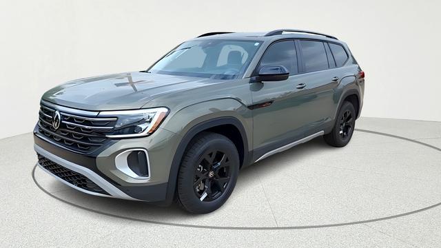 new 2026 Volkswagen Atlas car, priced at $45,925