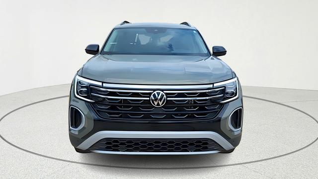 new 2026 Volkswagen Atlas car, priced at $45,925