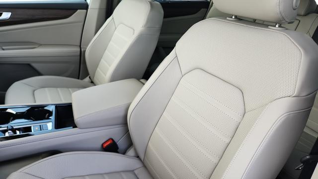 new 2026 Volkswagen Atlas car, priced at $47,273