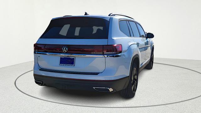 new 2026 Volkswagen Atlas car, priced at $43,122
