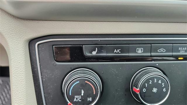 used 2023 Volkswagen Atlas car, priced at $25,117