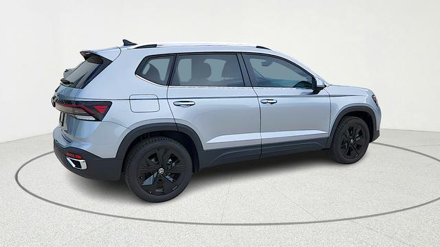 new 2026 Volkswagen Taos car, priced at $30,544