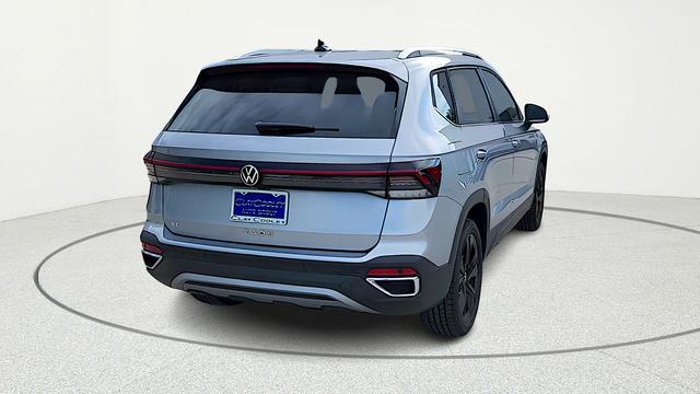 new 2026 Volkswagen Taos car, priced at $30,544