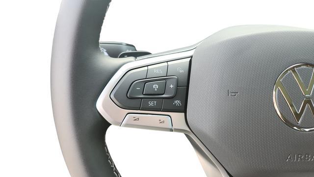 new 2026 Volkswagen Atlas car, priced at $43,283