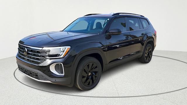 new 2026 Volkswagen Atlas car, priced at $43,283