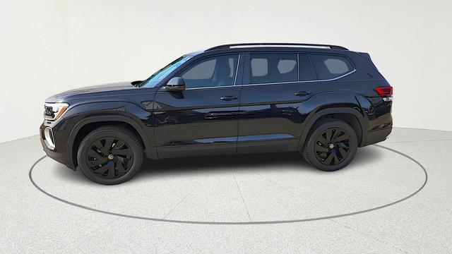 new 2026 Volkswagen Atlas car, priced at $43,283