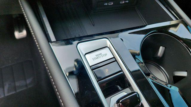 new 2026 Volkswagen Atlas car, priced at $51,938