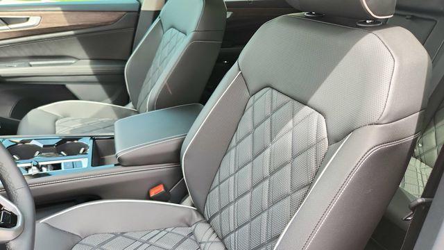 new 2026 Volkswagen Atlas car, priced at $51,938