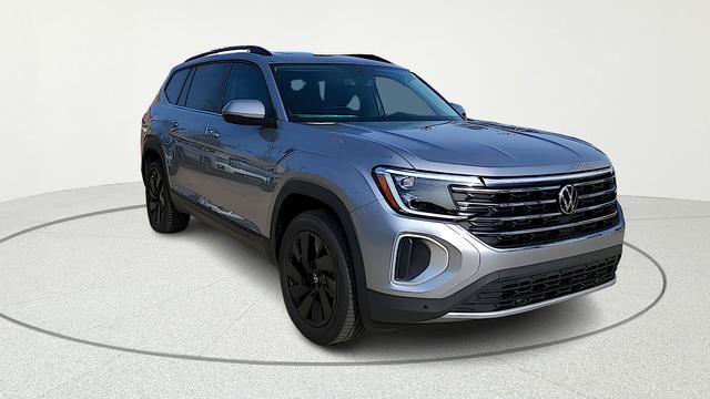 new 2026 Volkswagen Atlas car, priced at $43,283