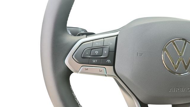 new 2026 Volkswagen Atlas car, priced at $43,283