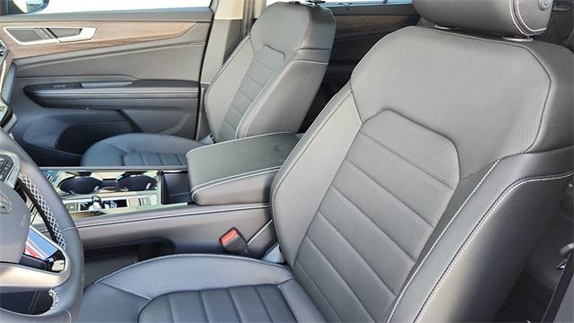 new 2026 Volkswagen Atlas car, priced at $48,371