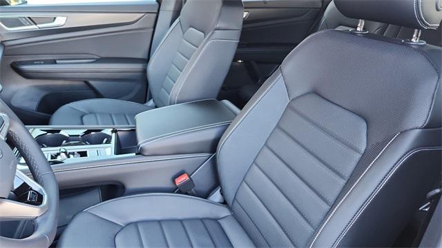 new 2026 Volkswagen Atlas Cross Sport car, priced at $48,800