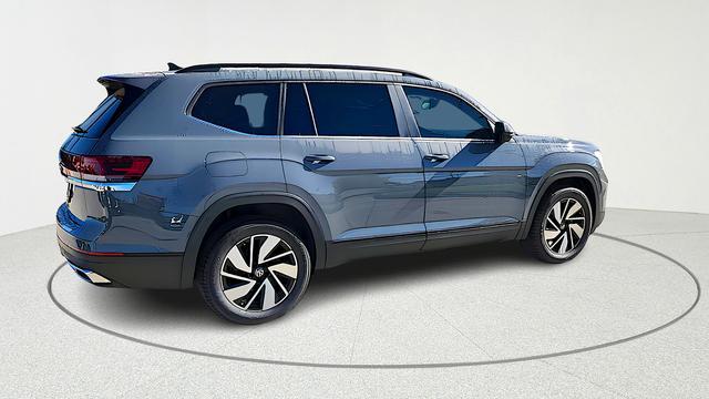 new 2026 Volkswagen Atlas car, priced at $43,693