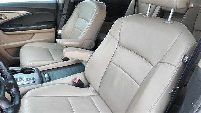 used 2021 Honda Pilot car, priced at $20,989