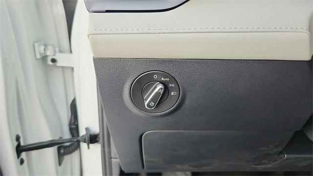 new 2026 Volkswagen Taos car, priced at $31,204