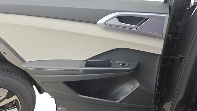 new 2026 Volkswagen Taos car, priced at $31,544