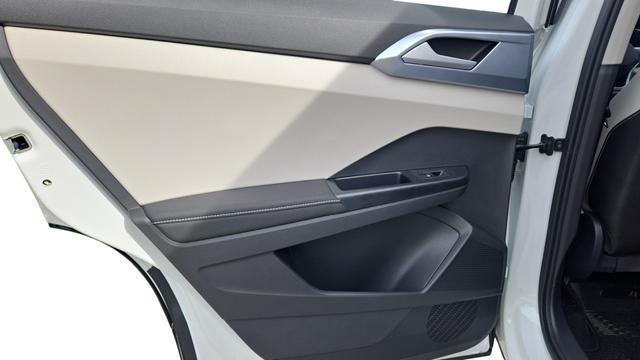 new 2026 Volkswagen Taos car, priced at $30,544