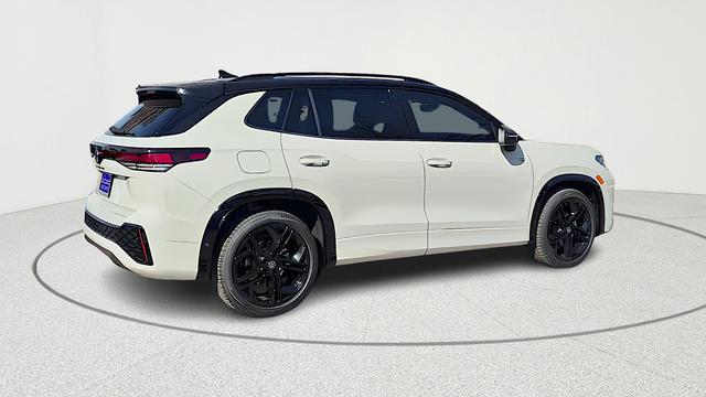 new 2026 Volkswagen Tiguan car, priced at $36,282