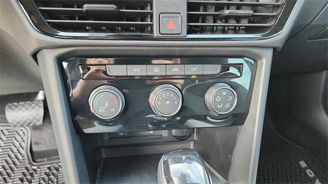 new 2026 Volkswagen Taos car, priced at $27,547