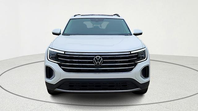 new 2026 Volkswagen Atlas car, priced at $45,732