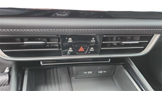 new 2026 Volkswagen Atlas car, priced at $43,732