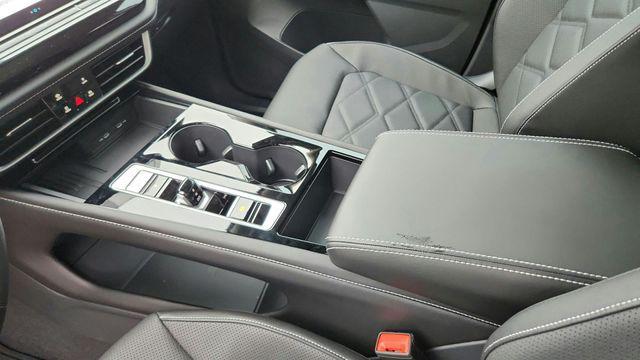 new 2026 Volkswagen Atlas car, priced at $45,732