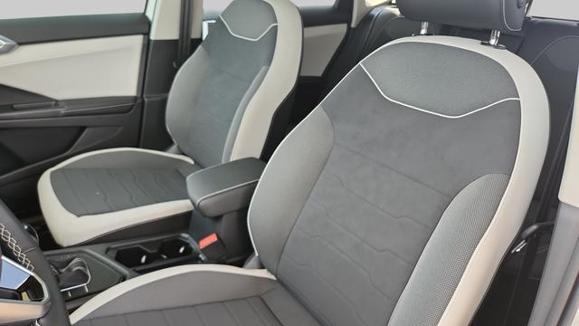 new 2025 Volkswagen Taos car, priced at $30,115