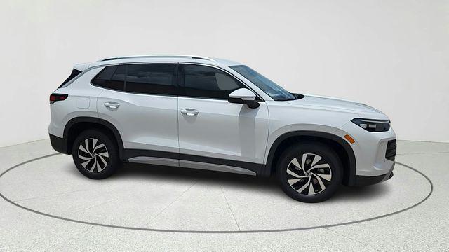 new 2025 Volkswagen Tiguan car, priced at $28,015