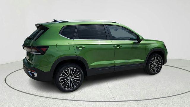 new 2025 Volkswagen Taos car