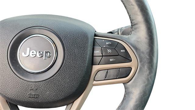 used 2018 Jeep Cherokee car, priced at $15,794