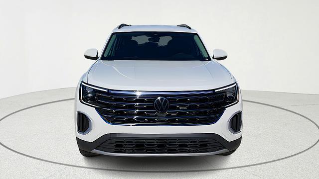 new 2026 Volkswagen Atlas car, priced at $37,343