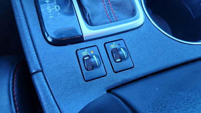 used 2019 Toyota Highlander car, priced at $26,879