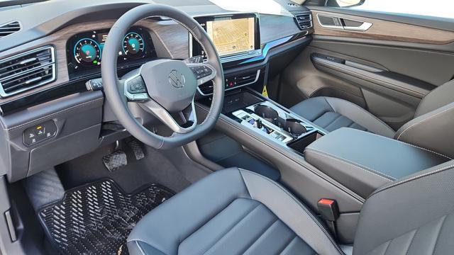 new 2026 Volkswagen Atlas car, priced at $47,871