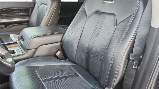 used 2018 Ford Expedition car, priced at $26,226