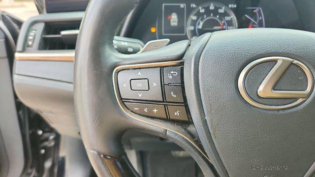 used 2020 Lexus ES 350 car, priced at $30,196