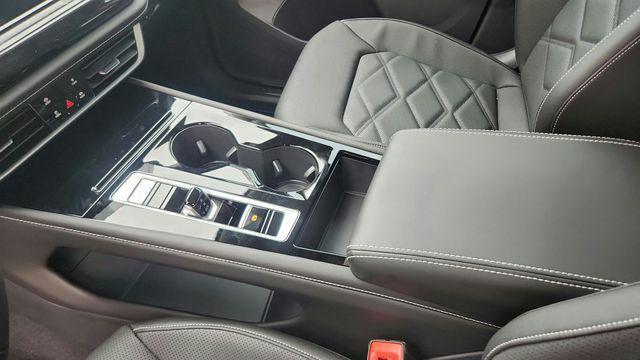 new 2026 Volkswagen Atlas car, priced at $42,771